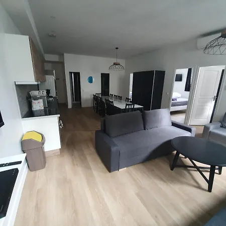Apartment Meubles De Tourisme A Vincennes
